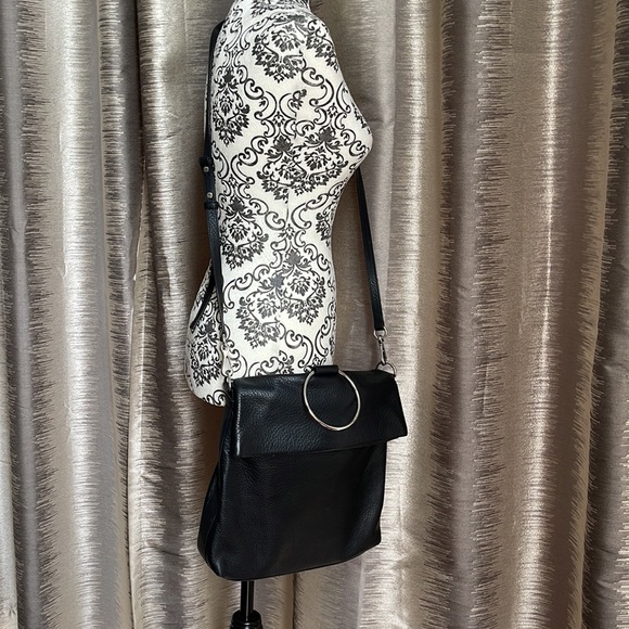 VINCE CAMUTO Black Convertible Kimi Bag - Picture 11 of 14